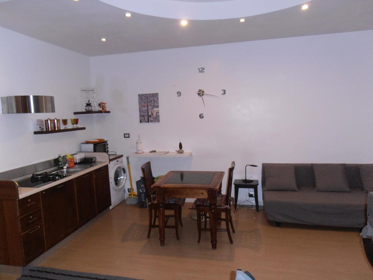 La Residenza Napoli Chiaia Short Let Apartment Superior Via Chiaia 82 Exteriör bild