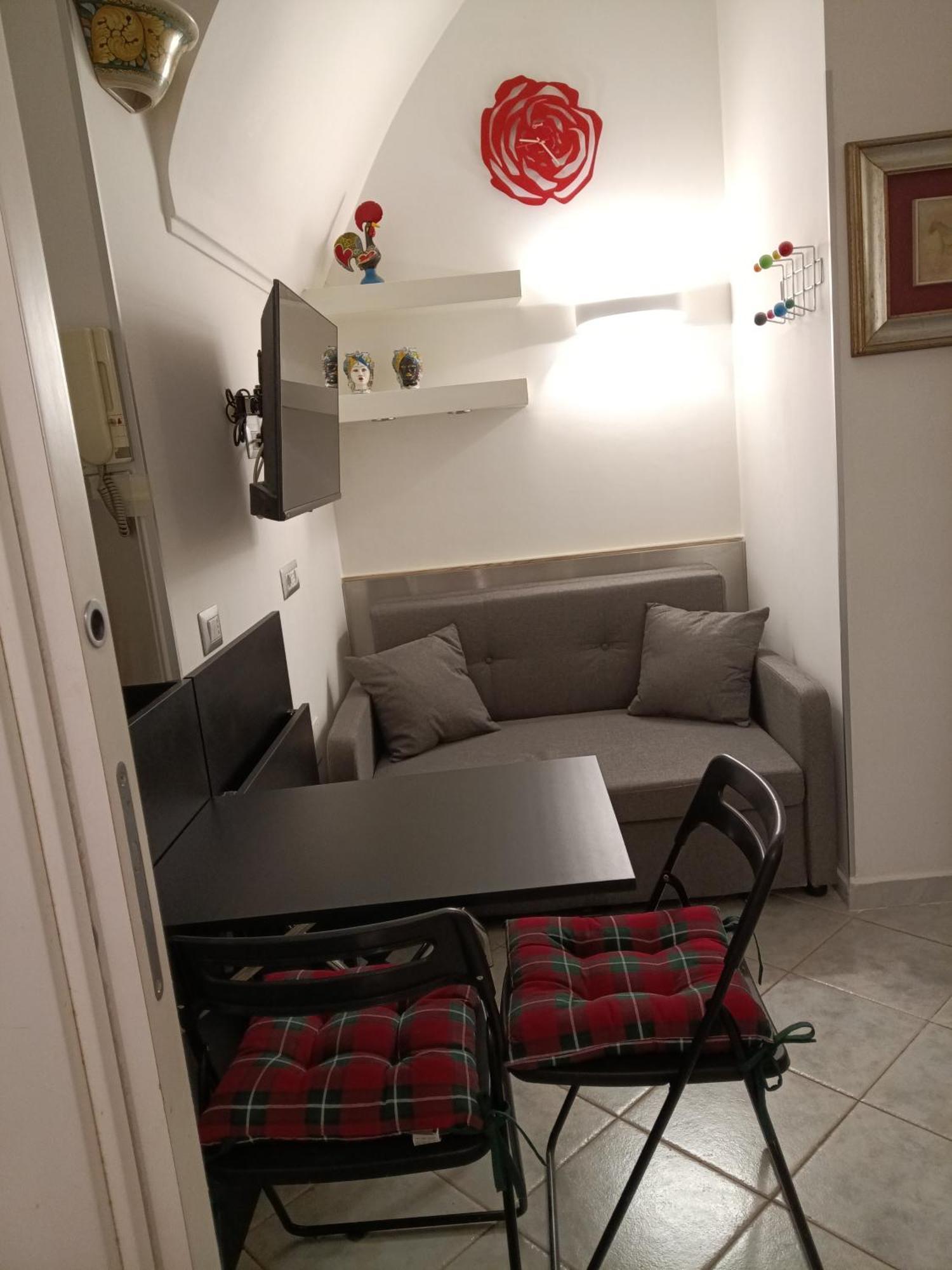 La Residenza Napoli Chiaia Short Let Apartment Superior Via Chiaia 82 Exteriör bild
