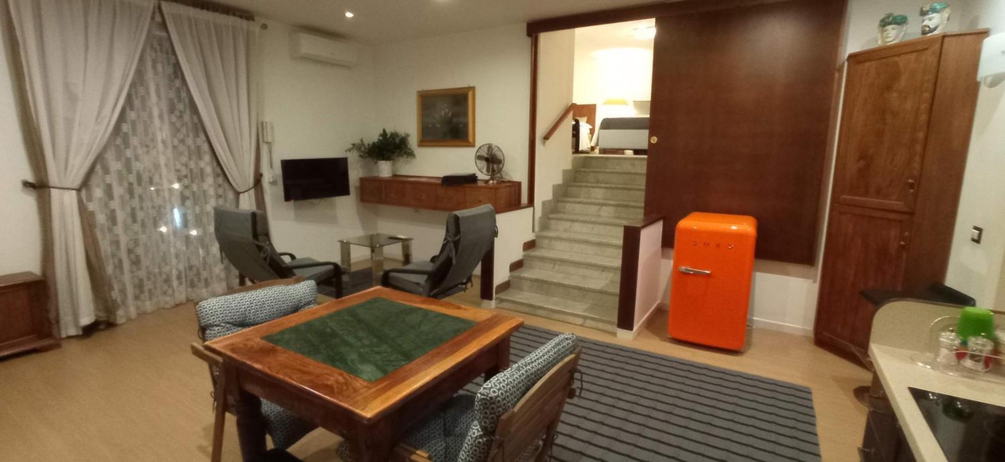 La Residenza Napoli Chiaia Short Let Apartment Superior Via Chiaia 82 Exteriör bild