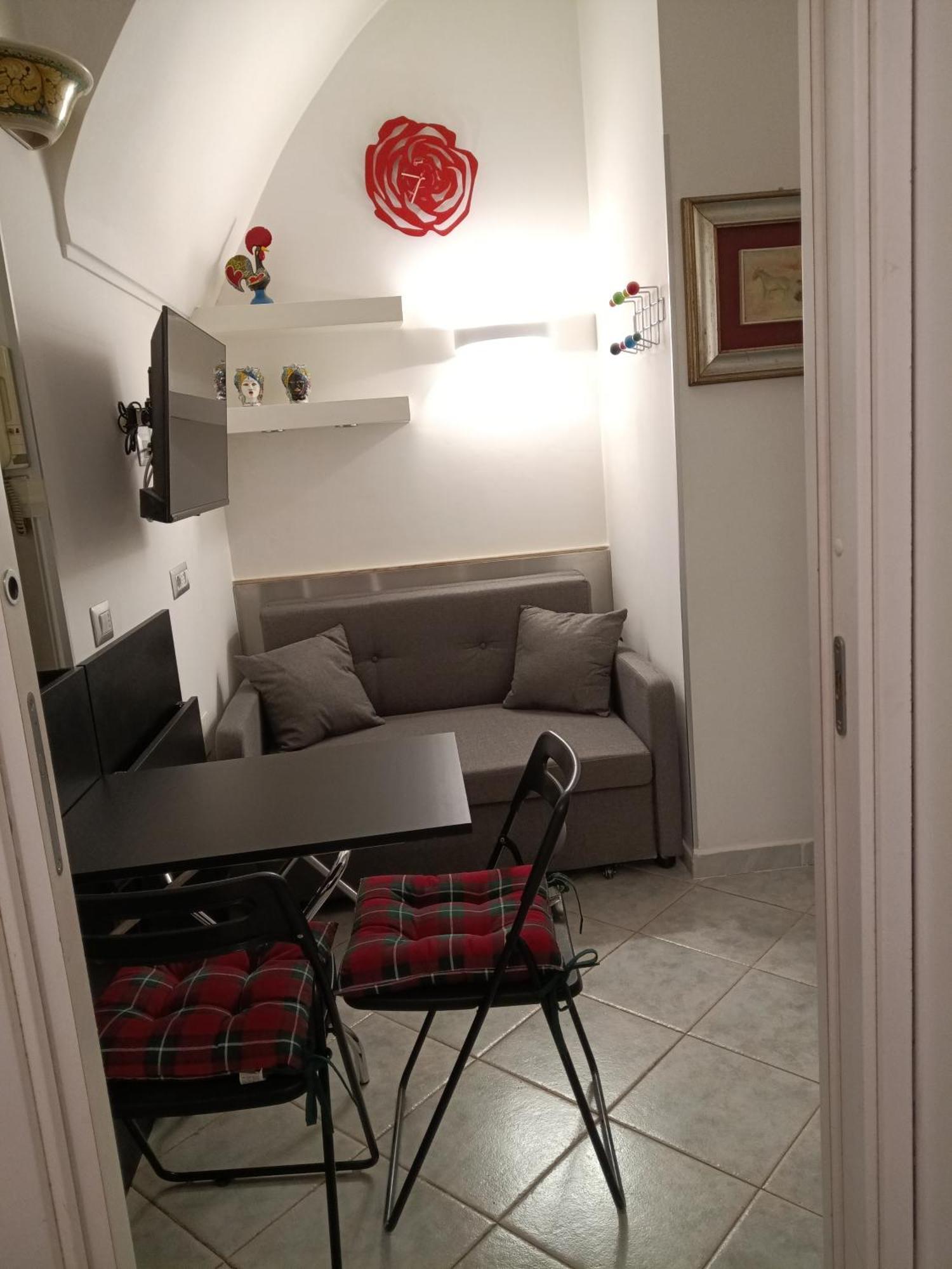 La Residenza Napoli Chiaia Short Let Apartment Superior Via Chiaia 82 Exteriör bild