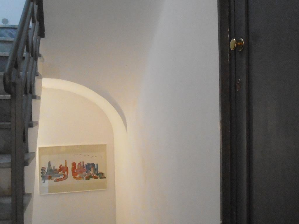 La Residenza Napoli Chiaia Short Let Apartment Superior Via Chiaia 82 Exteriör bild